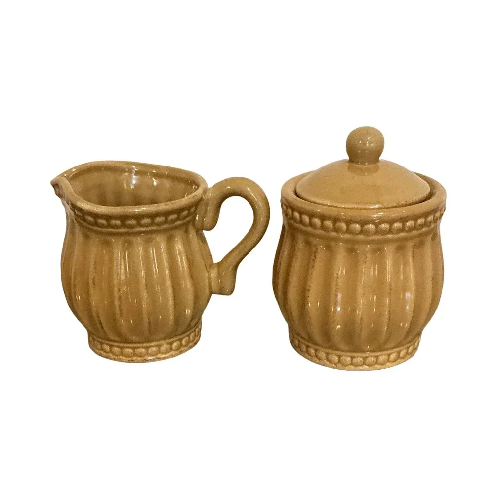 Homestead At Home America‎ Cream and Sugar Set Tan Ribbed Beaded Ceramic Farm